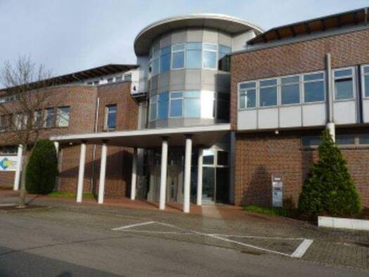 Bürofläche zur Miete provisionsfrei 10 € 173 m² Bürofläche Borsigstraße 4-6 Altwarmbüchen Isernhagen 30916