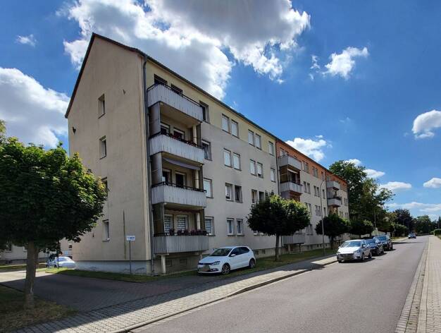 Wohnung zum Kauf 130.000 € 4 Zimmer 68,2 m² Neukieritzsch Neukieritzsch 04575