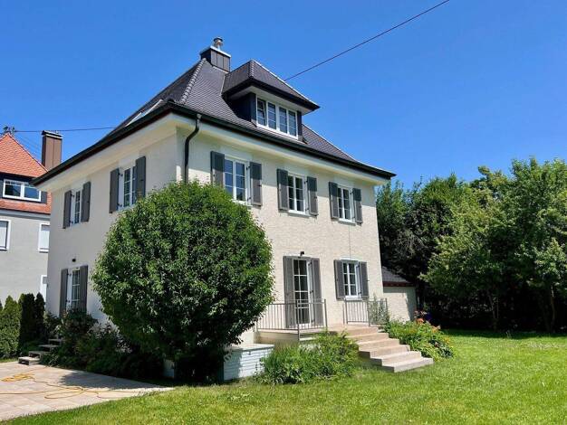 Haus zum Kauf 1.597.000 € 7 Zimmer 183 m² 804 m² Grundstück frei ab sofort Memmingen 87700