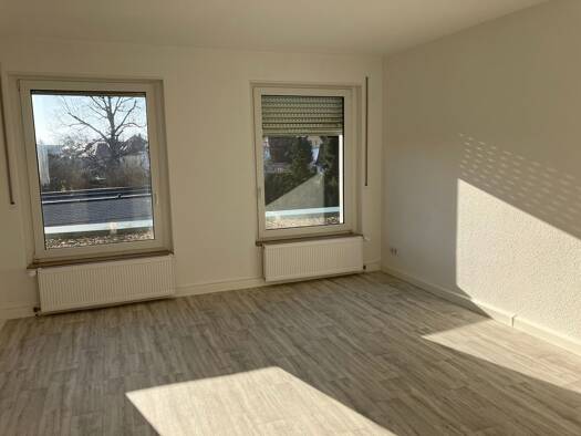 Wohnung zur Miete 723 € 3 Zimmer 85 m² 1. Geschoss frei ab sofort Klobikauer Straße Merseburg Merseburg 06217