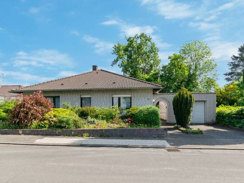 Einfamilienhaus zum Kauf 599.000 € 4 Zimmer 146,5 m² 529 m² Grundstück Stommeln Pulheim 50259