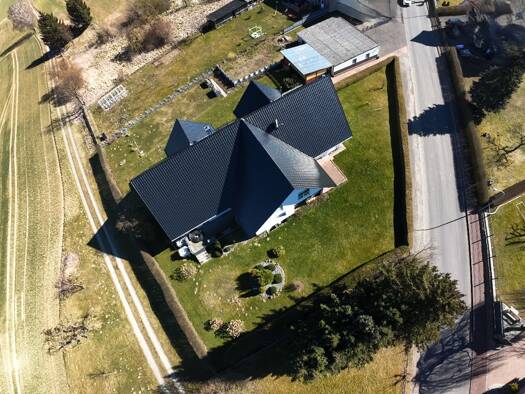 Mehrfamilienhaus zum Kauf 499.000 € 12 Zimmer 330 m² 2.000 m² Grundstück Sipperhausen Malsfeld-Sipperhausen 34323