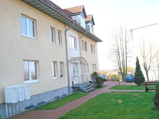Wohnung zur Miete 575 € 2 Zimmer 62 m² frei ab sofort Leezen Leezen 19067