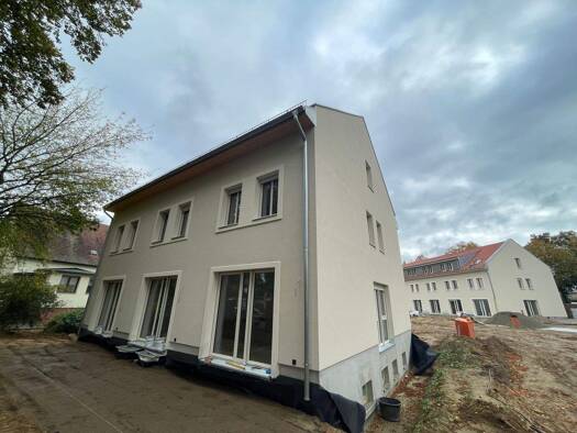 Maisonette zur Miete - Erstbezug 1.558 € 5 Zimmer 132,5 m² EG frei ab 01.02.2026 Gransee 16775