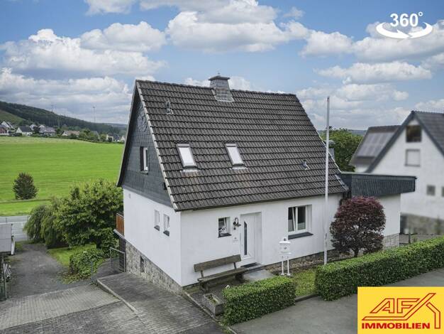 Einfamilienhaus zum Kauf 295.000 € 5 Zimmer 106 m² 1.027 m² Grundstück Oeventrop Arnsberg 59823