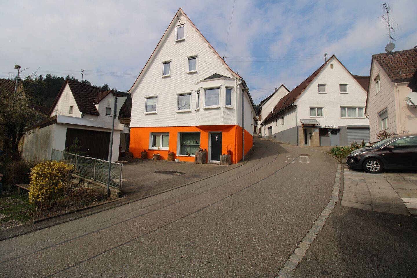 Immobilie in Oberndorf am Neckar - Renovierungsbedürftiges Haus in Oberndorf am Neckar (Aistaig) - Bild 0