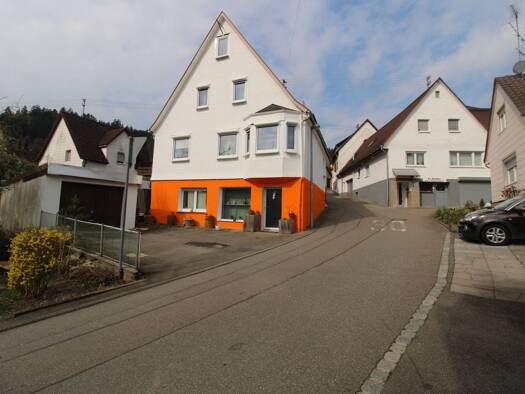 Einfamilienhaus zum Kauf 149.000 € 6 Zimmer 120 m² 215 m² Grundstück Aistaig Oberndorf am Neckar 78727
