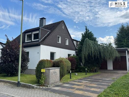 Doppelhaushälfte zum Kauf 545.000 € 5 Zimmer 125 m² 619 m² Grundstück frei ab sofort Eststr. 14 Haarzopf Stadtbezirk III 45149