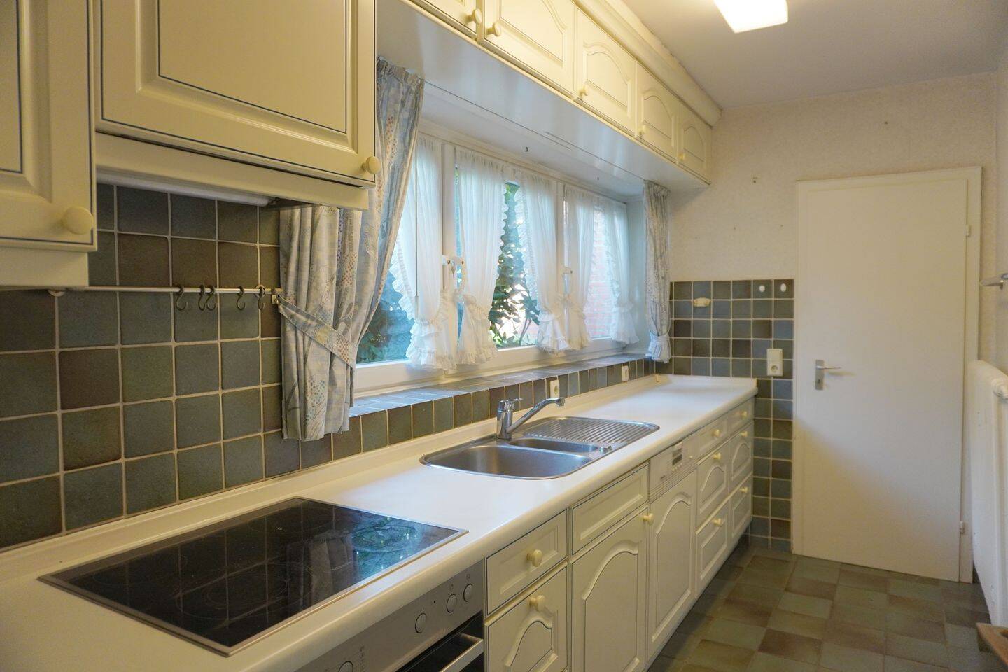 Property thumbnail 8