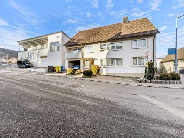 Mehrfamilienhaus zum Kauf 399.000 € 10 Zimmer 220,1 m² 331 m² Grundstück Weilheim Rietheim-Weilheim 78604