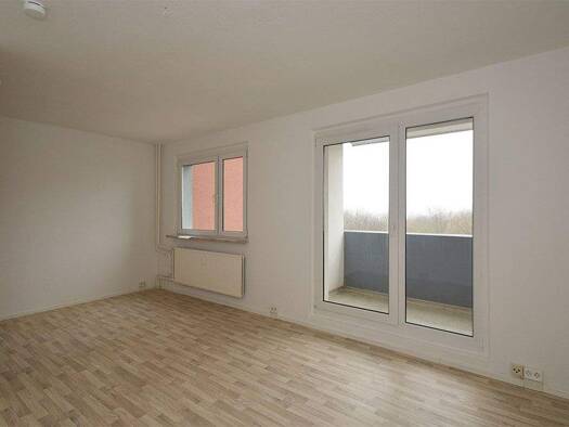 Wohnung zur Miete 291 € 2 Zimmer 48,5 m² 3. Geschoss frei ab 16.01.2026 Am Hohen Ufer 8 Silberhöhe Halle (Saale) 06132