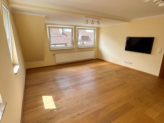 Wohnung zur Miete 950 € 2 Zimmer 60 m² Geschoss 2/3 frei ab sofort Mitte Ludwigsburg 71638