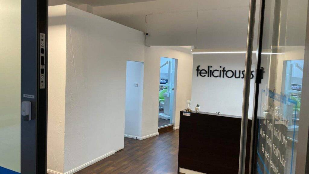 Atelier zum Kauf 7.500 € 4,5 Zimmer 98,8 m² Bürofläche Wien 1180