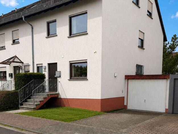 Reihenendhaus zum Kauf 398.000 € 5 Zimmer 111,2 m² 292 m² Grundstück Bruchköbel Bruchköbel 63486