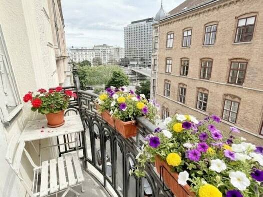 Wohnung zur Miete 2.920 € 3 Zimmer 130,4 m² frei ab sofort Innere Stadt 1010