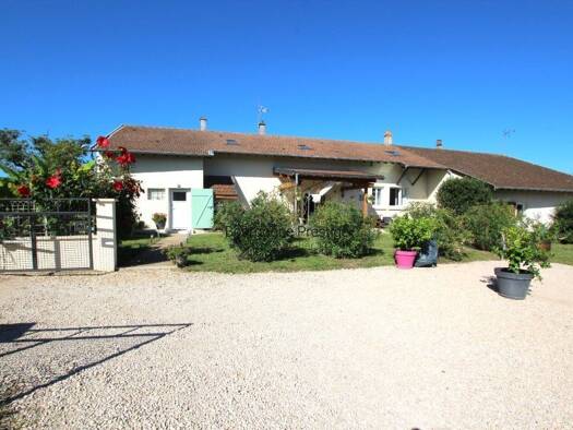 Haus zum Kauf 279.000 € 161 m² 1.271 m² Grundstück Peripherie Tournus 71700