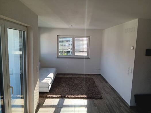 Wohnung zur Miete 1.000 € 3,5 Zimmer 100 m² Geschoss -1/2 frei ab 01.10.2026 Weingarten 88250