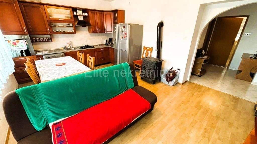 Wohnung zum Kauf 246.000 € 2 Zimmer 80 m² Novi Vinodolski