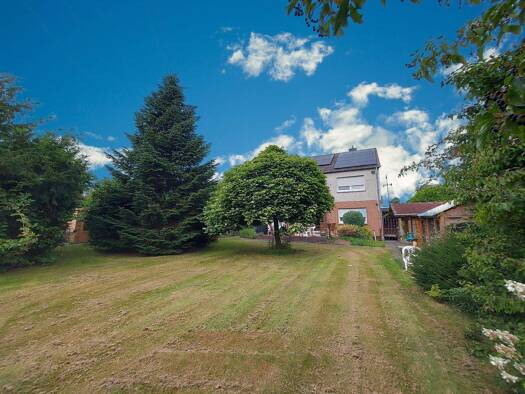 Einfamilienhaus zum Kauf provisionsfrei 590.000 € 7 Zimmer 210 m² 1.060 m² Grundstück Schwafheim Moers 47447