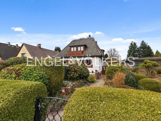 Einfamilienhaus zum Kauf 715.000 € 9 Zimmer 193 m² 1.030 m² Grundstück Rahlstedt Hamburg 22145