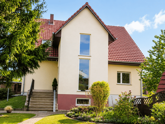 Mehrfamilienhaus zum Kauf 230.000 € 8 Zimmer 189,8 m² 923 m² Grundstück frei ab sofort Roggosen Neuhausen/Spree 03058