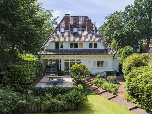 Villa zum Kauf 1.790.000 € 6 Zimmer 143,7 m² 1.230 m² Grundstück Akazienweg 22 Blankenese Hamburg / Blankenese 22587