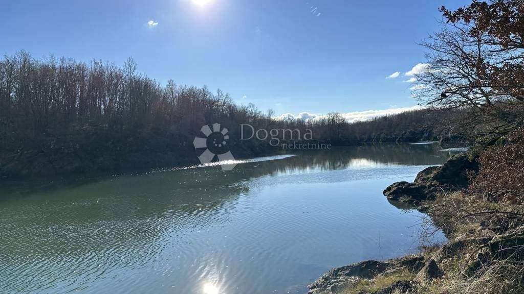 Land-/Forstwirtschaft zum Kauf 39.000 € Gospic