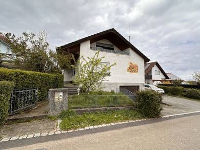 Einfamilienhaus zur Miete 1.400 € 6,5 Zimmer 128,2 m² 587 m² Grundstück Börtlingen Börtlingen 73104