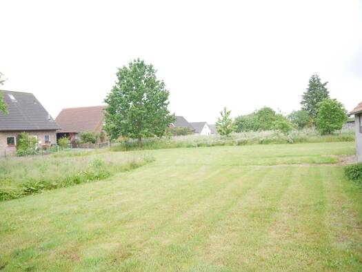 Grundstück zum Kauf 93.900 € 780 m² Grundstück Grambow 19071