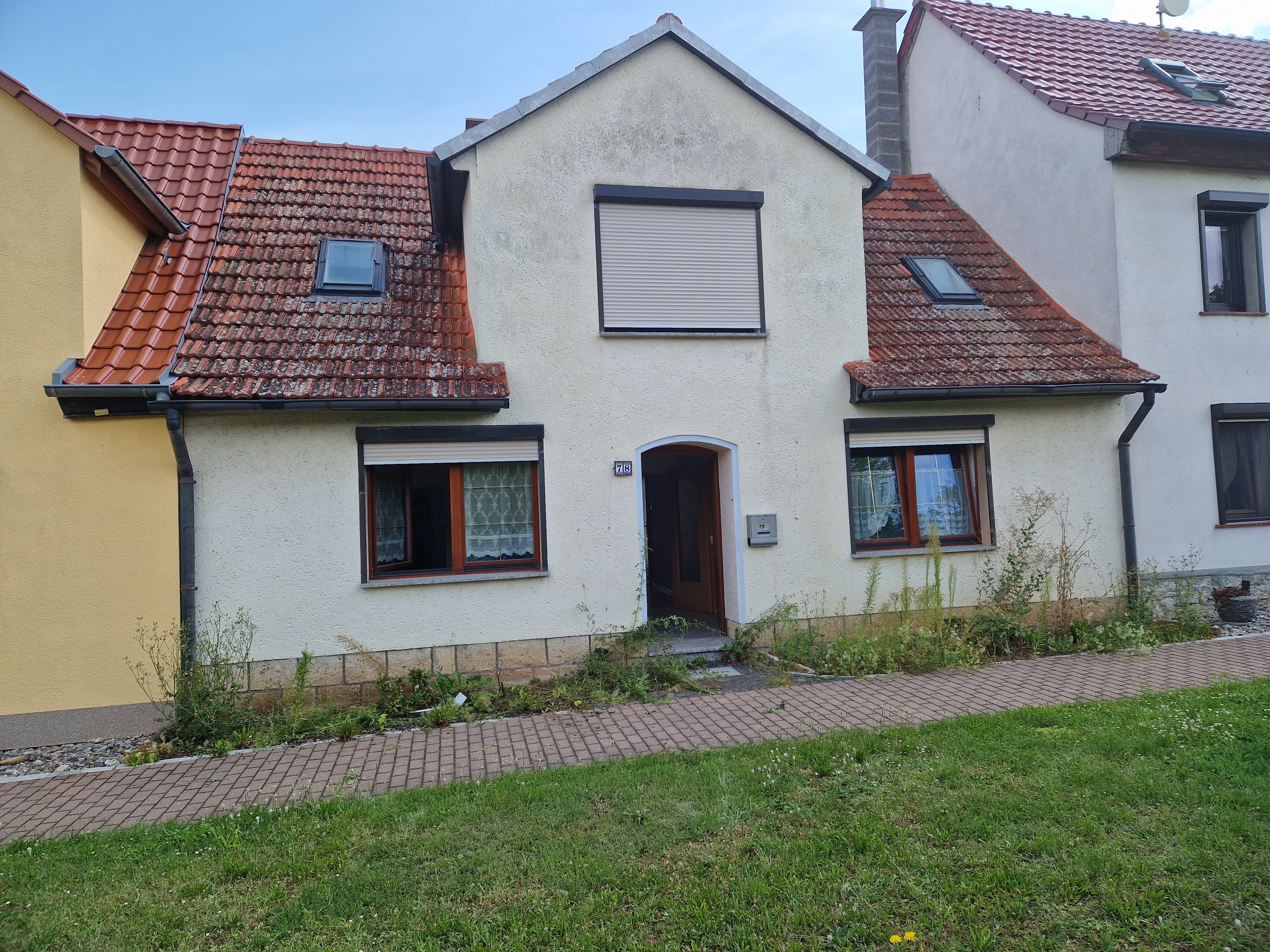 Einfamilienhaus zum Kauf 75.000 € 4 Zimmer 104 m²<br/>Wohnfläche 330 m²<br/>Grundstück ab sofort<br/>Verfügbarkeit Etzleben 06577