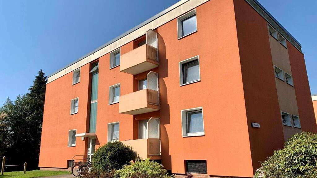 Wohnung zur Miete 710 € 2,5 Zimmer 69,3 m² 1. Geschoss frei ab 01.03.2026 Kreuzweg 2 Barmstedt 25355