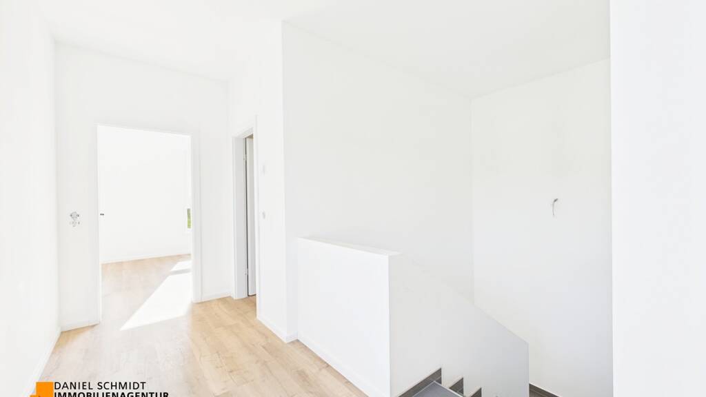 Reihenendhaus zur Miete - Erstbezug 990 € 4 Zimmer 105 m² 876 m² Grundstück Wissen 57537