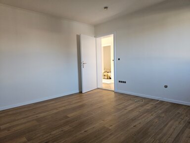 Wohnung zur Miete 600 € 2 Zimmer 59 m² 1. Geschoss West Waldkraiburg 84478