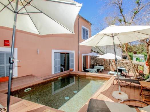 Hotel zum Kauf 1.490.000 € 9 Zimmer 288 m² Grundstück Sineu 07510