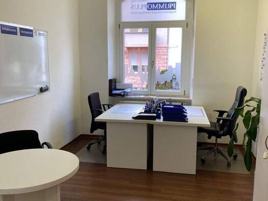 Bürofläche zur Miete 400 € 1 Zimmer 13,6 m² Bürofläche Stadtmitte Offenburg 77652