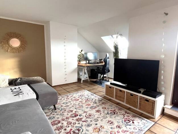 Wohnung zum Kauf 270.000 € 3 Zimmer 87 m² Wintersdorf Zirndorf 90513