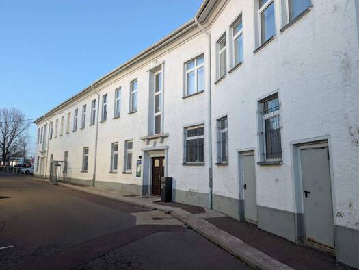 Bürogebäude zur Miete provisionsfrei 5,90 € 20 Zimmer 1.000 m² Bürofläche teilbar von 500 m² bis 500 m² Berliner Straße 191 Diemitz Halle (Saale) 06116