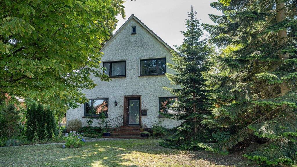 Immobilie in Bremervörde - Ruhig. Grün. Flexibel. – Vielseitiges Zuhause für Generationen oder neue Wohnkonzepte! - Bild 0