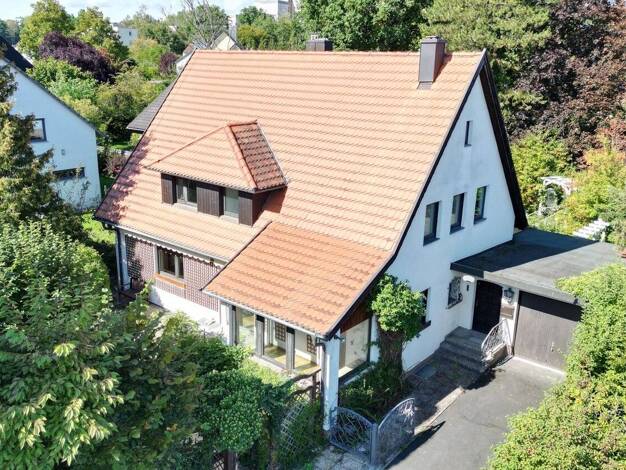 Einfamilienhaus zum Kauf 495.000 € 7 Zimmer 167 m² 1.136 m² Grundstück Roter Hügel Bayreuth 95445