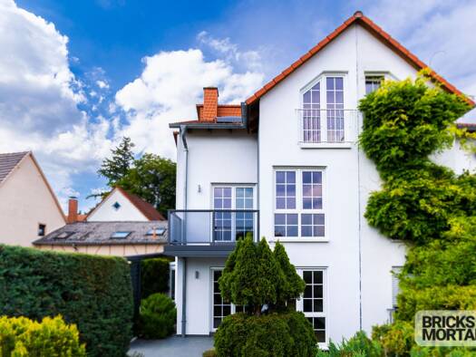 Doppelhaushälfte zum Kauf 750.000 € 5 Zimmer 139,4 m² 143 m² Grundstück Frankfurt am Main 60388