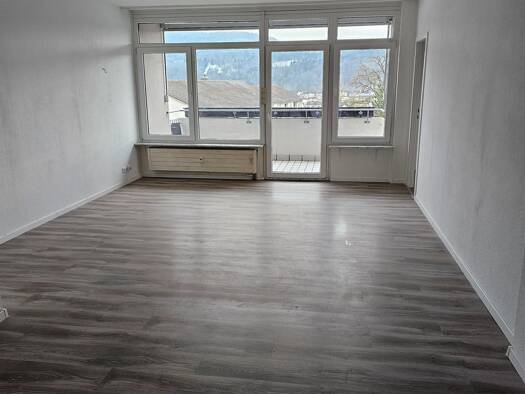 Wohnung zum Kauf provisionsfrei 260.000 € 4 Zimmer 90 m² Geschoss 4/5 Unterlauchringen Lauchringen 79787