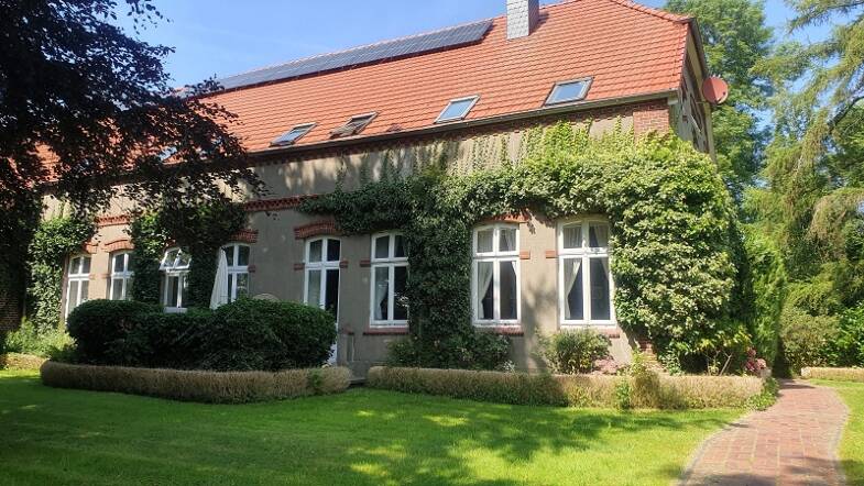 Wohnung zur Miete 450 € 1 Zimmer 50 m² Dachgeschoss, 1. Geschoss Heetweg 140 Nordenham Nordenham 26954