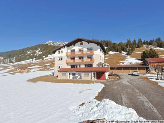 Haus zum Kauf 1.400.000 € 21 Zimmer 539,5 m² 1.100 m² Grundstück Tannheim 6675