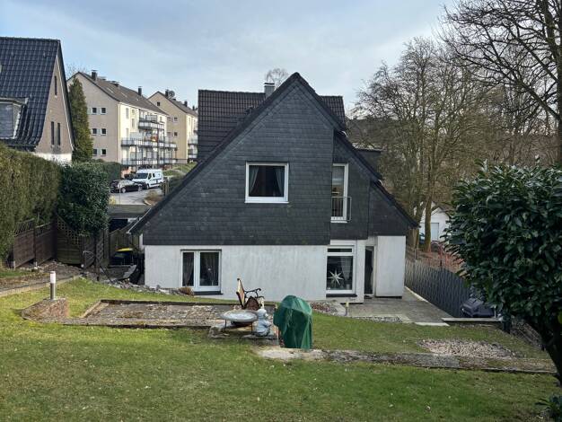Doppelhaushälfte zum Kauf 649.000 € 10 Zimmer 227 m² 793 m² Grundstück Anemonenstr. 7 und 7 a Ronsdorf Wuppertal 42369
