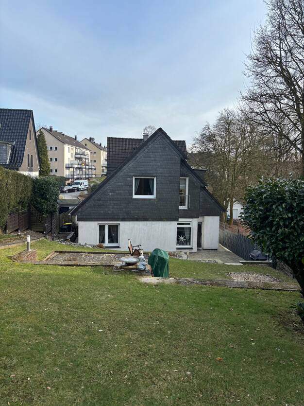 Doppelhaushälfte zum Kauf 649.000 € 10 Zimmer 227 m² 793 m² Grundstück Anemonenstr. 7 und 7 a Schenkstraße Wuppertal 42369