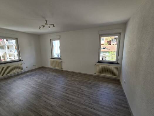 Wohnung zur Miete 600 € 2 Zimmer 52 m² Geschoss 1/4 frei ab sofort Bad Wildbad Bad Wildbad 75323