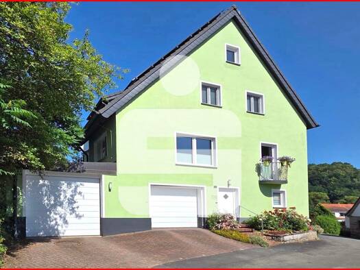 Einfamilienhaus zum Kauf 497.500 € 9 Zimmer 180 m² 893 m² Grundstück Kulmbach Kulmbach 95326