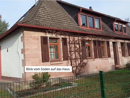 Haus zum Kauf provisionsfrei 1.050.000 € 10 Zimmer 260 m² 740 m² Grundstück Burgberg Erlangen 91054