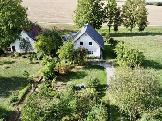 Haus zum Kauf 495.000 € 109 m² 3.001 m² Grundstück Neukirchen bei Lambach 4671