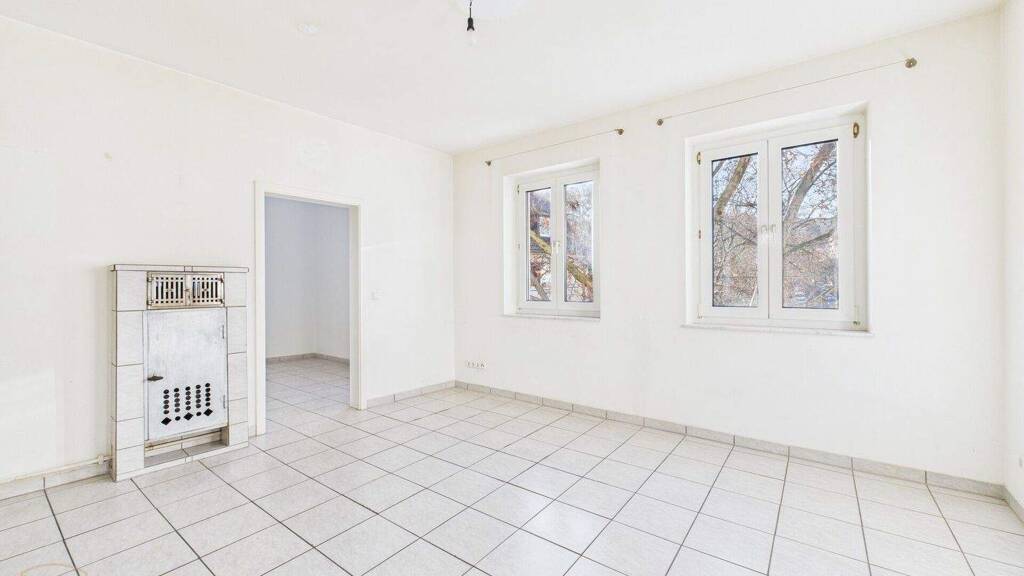 Wohnung zum Kauf 254.000 € 3 Zimmer 59 m² 2. Geschoss Ost Stuttgart 70186